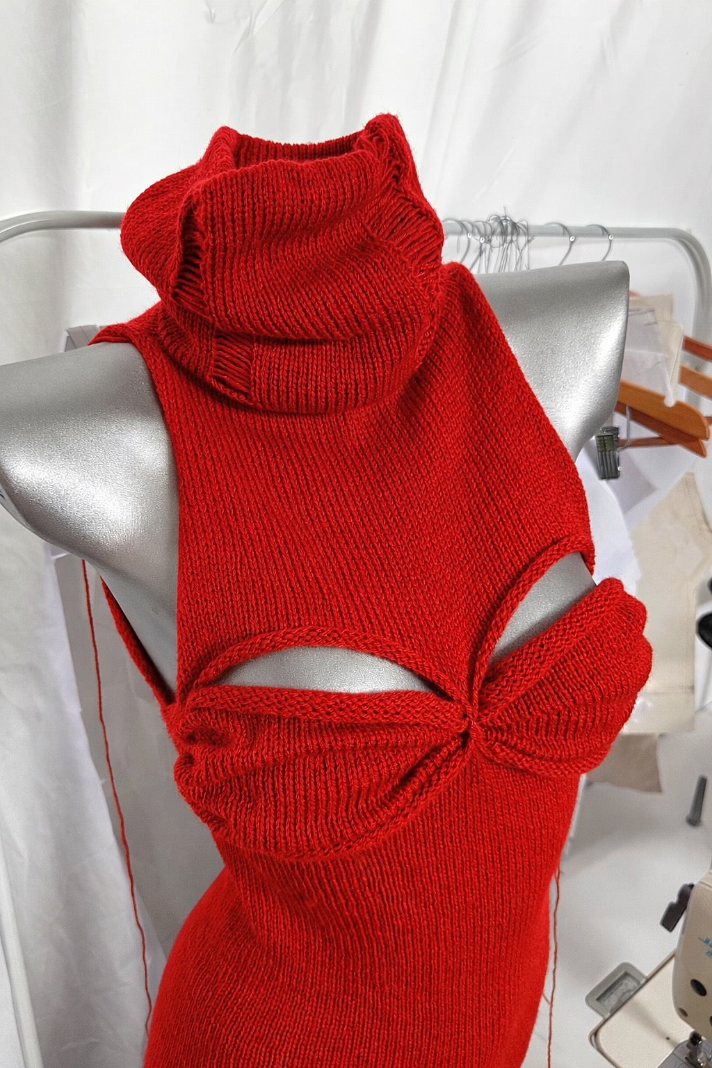 RED SCULPTED KNIT DRESS