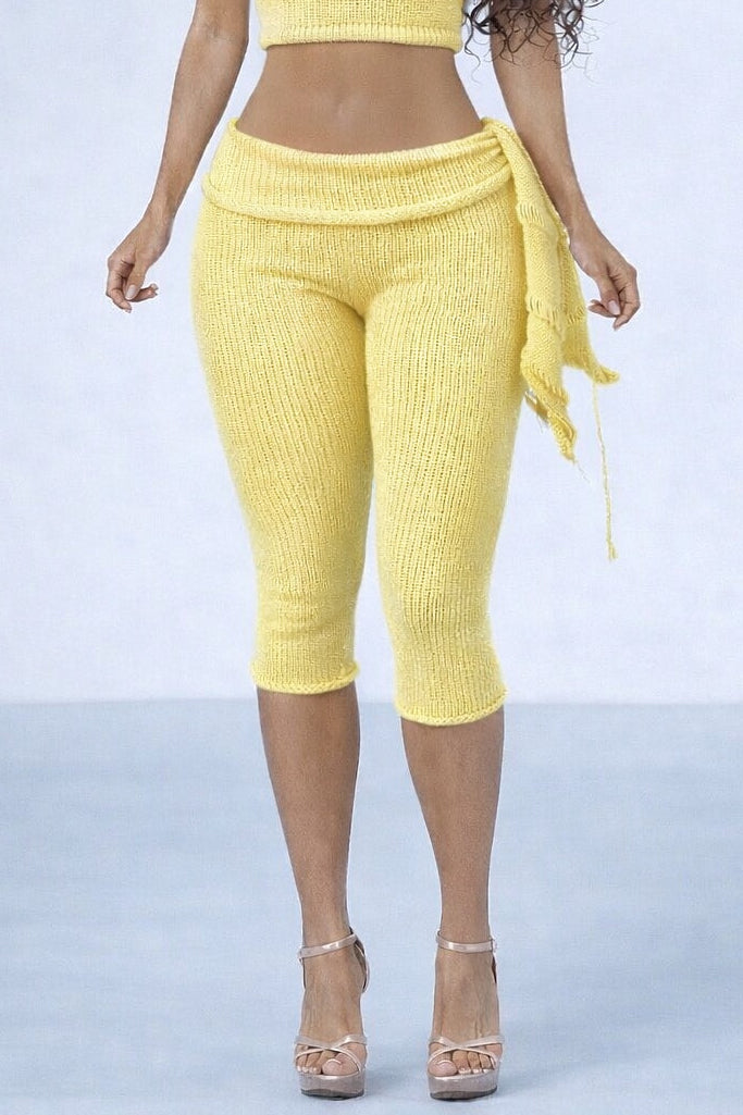 KNIT CAPRIS